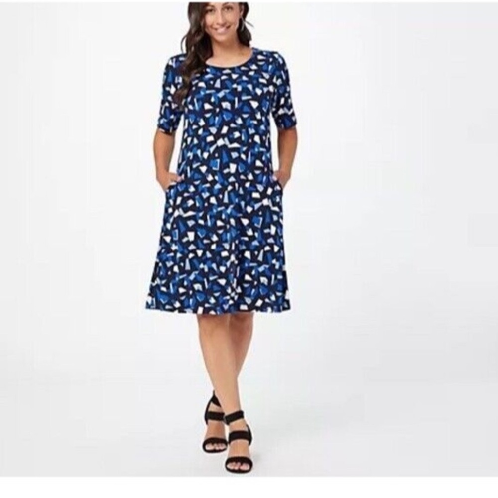 Susan Graver Printed Liquid Knit Fit & Flare Dress Large Blue Geo Print EUC - Picture 2 of 8